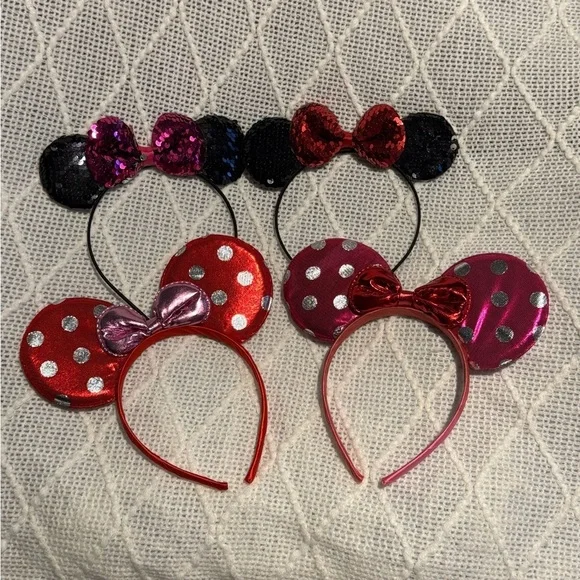 Set of Minnie Mouse Ears Headbands - Picture 1 of 6
